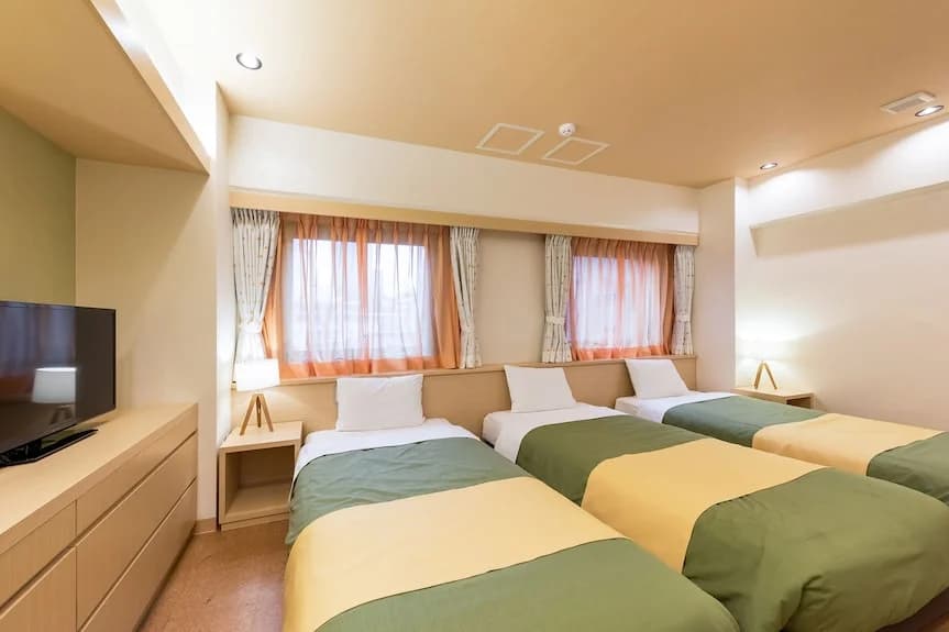 도쿄 아카사카 요코 호텔 객실