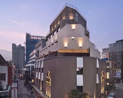 아르반 호텔 수영장