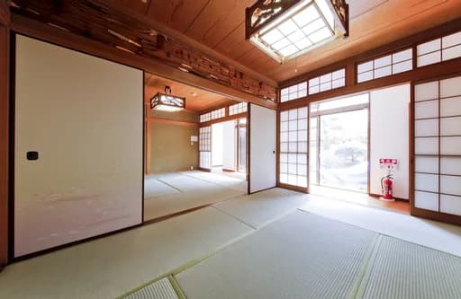 아소비 노 야도 로비