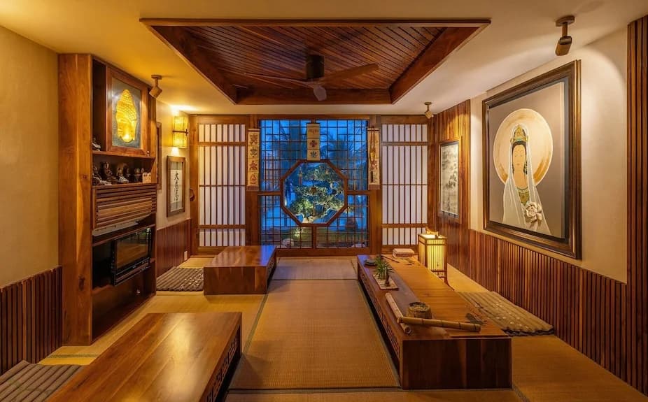 뱀부 그린 센트럴 수영장