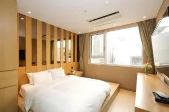 신촌 브라운도트 신촌점 수영장