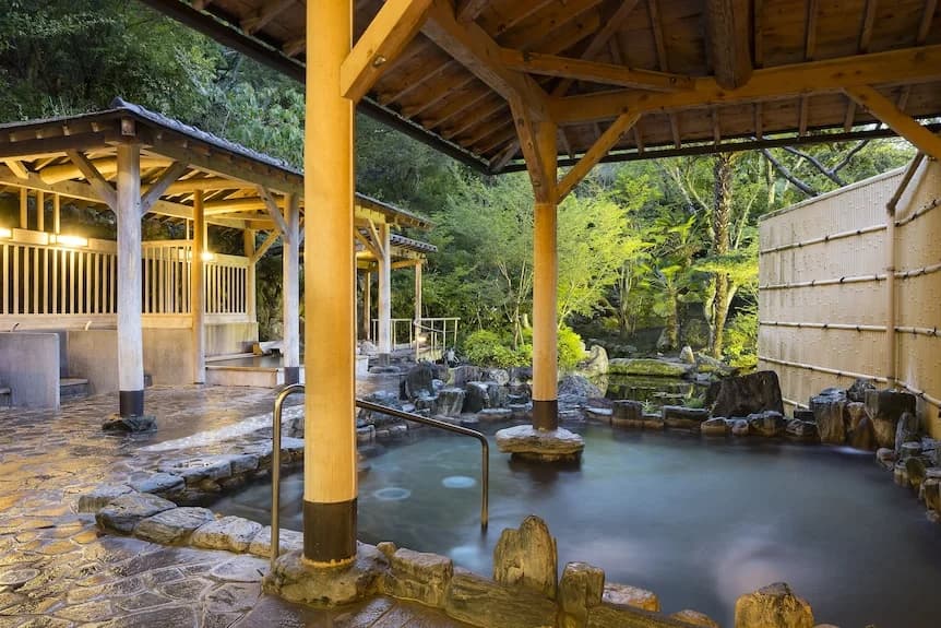 오사카 료칸 후시오카쿠 호텔 외관