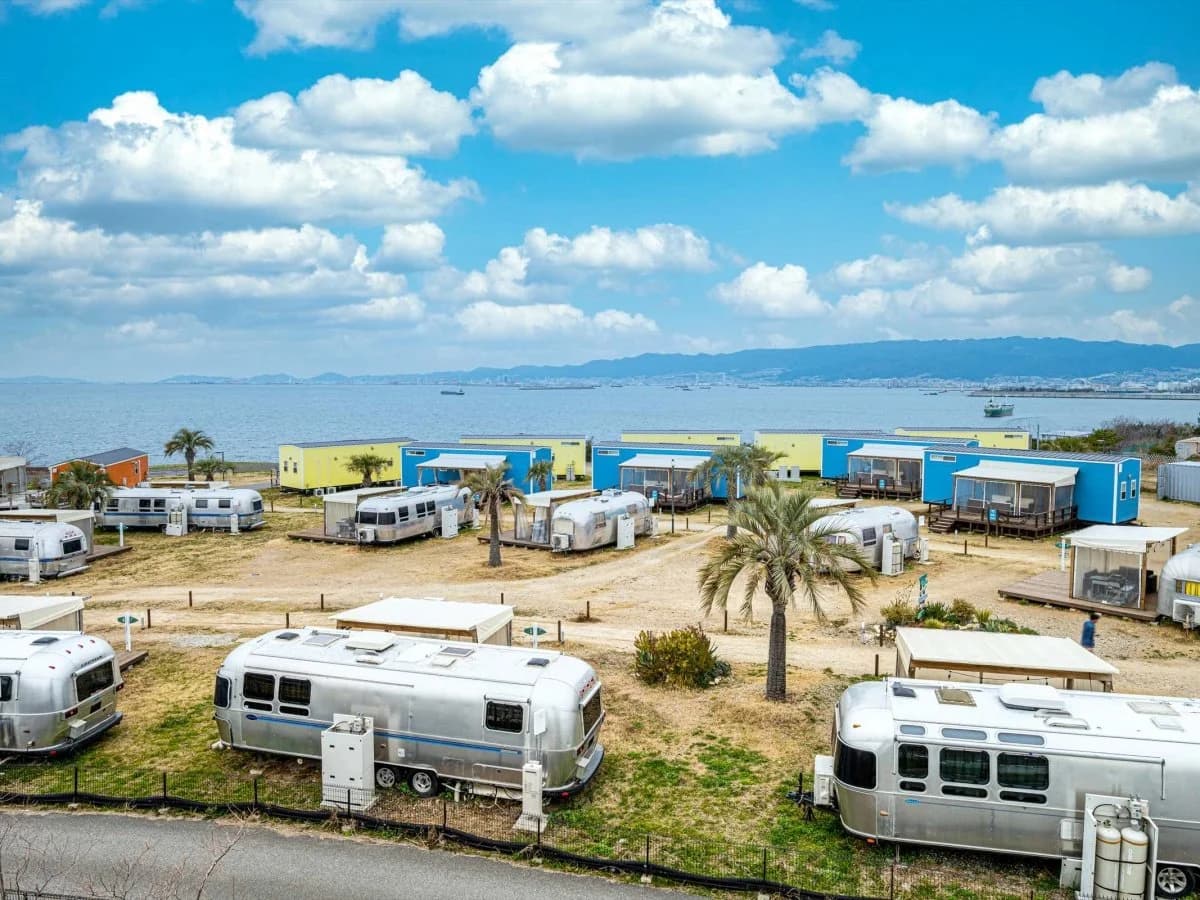 유니버셜 스튜디오 재팬(USJ) 그랜드 캠핑 팜 가든 마이시마 호텔 외관