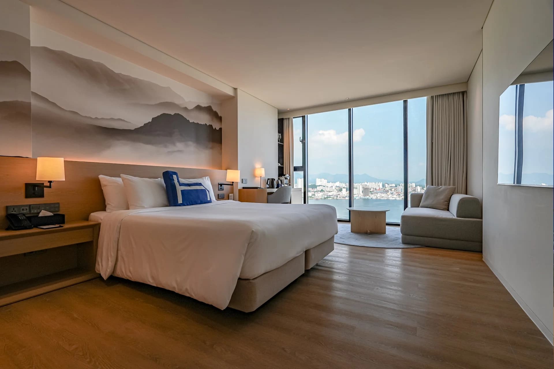 속초 홈마리나속초 호텔 외관