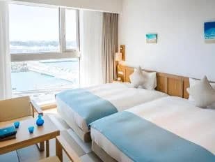 호텔 레솔 트리니티 나하 레스토랑