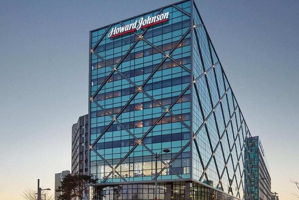 하워드 존슨 바이 윈덤 인천 에어포트 피트니스