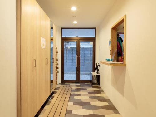 J-호퍼스 오사카 유니버설 피트니스