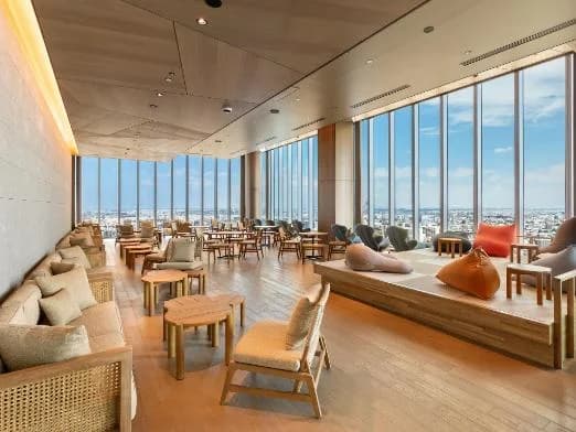 JR 인 삿포로-에키 미나미-구치 편의시설