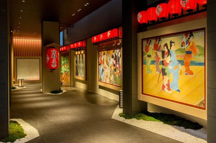 마츠 혼칸 인 수영장