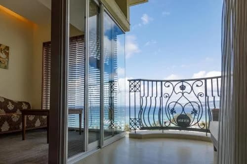 오키나와 본섬 오키나와 카리유시 리조트 엑시즈 온나 객실