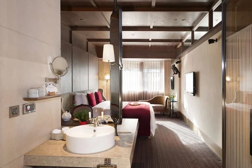 팔레 드 쉰 호텔 침실