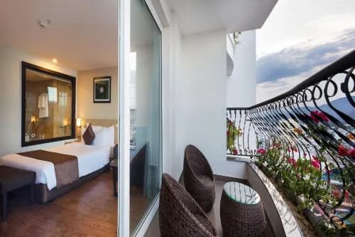 Phu Quy 1 Hotel 수영장