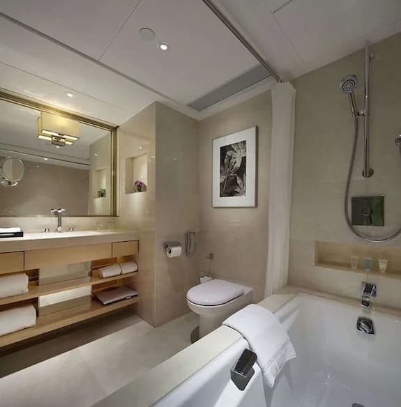 로얄 가든 호텔 욕실 시설