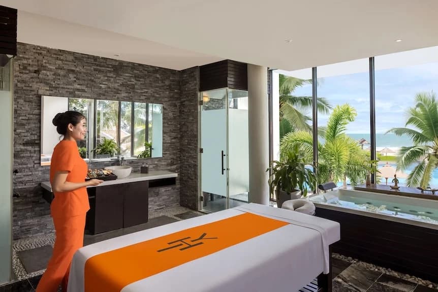 살라 다낭 비치 호텔 수영장