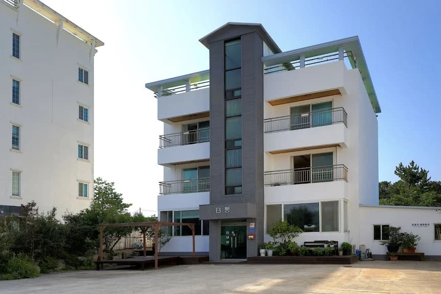 태화 펜션 로비